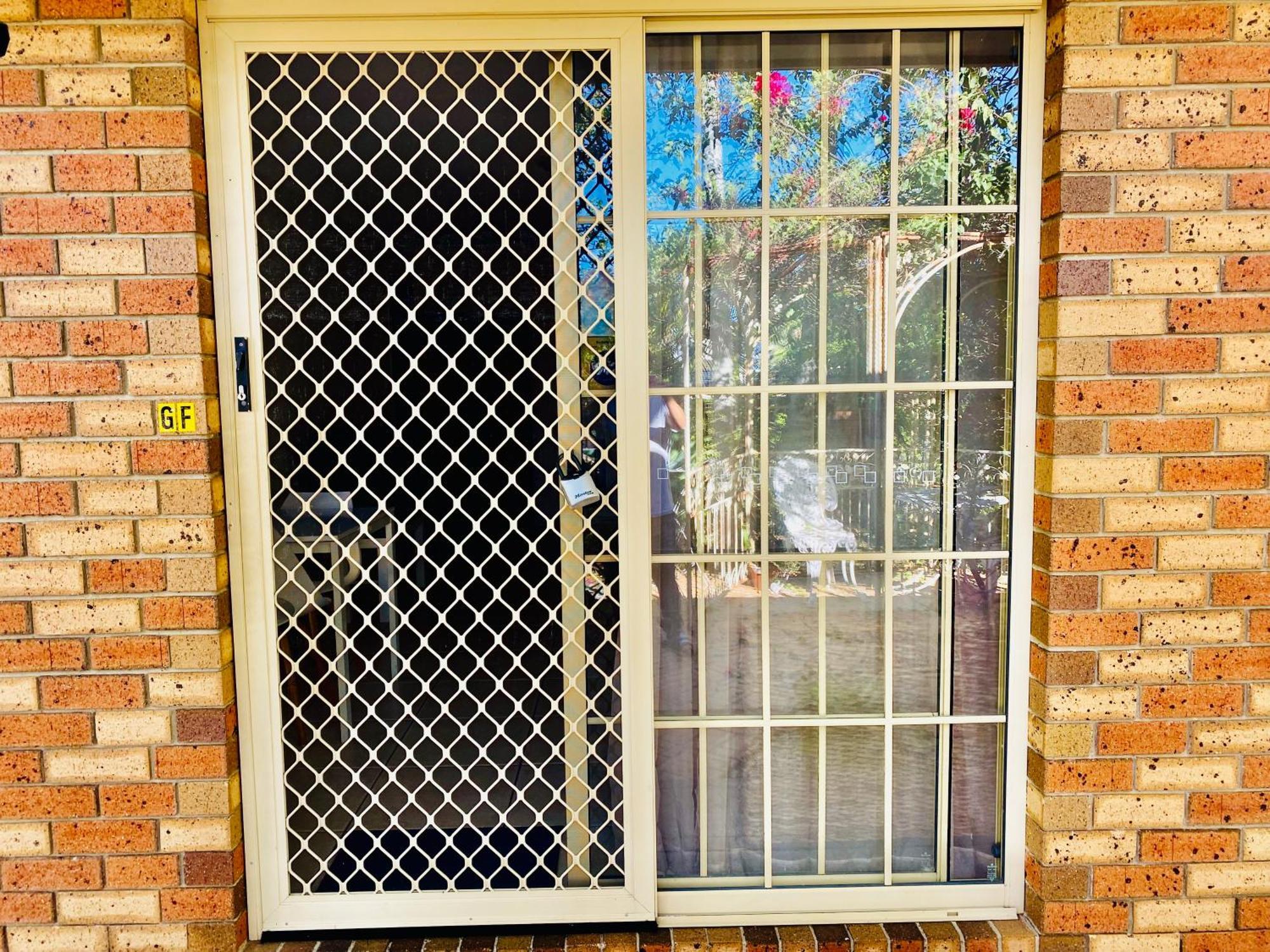 ホテル Granny Flat ブリスベン エクステリア 写真